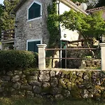 Romantisches Steinhaus Salvia Im Filipasi Feriehus *