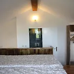 Romantisches Steinhaus Salvia Im Filipasi Feriehus *